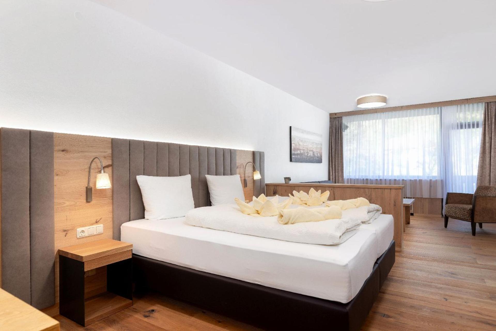 Appartement Krippenstein Mit Indoorpool Und Sauna Bad Goisern Eksteriør bilde
